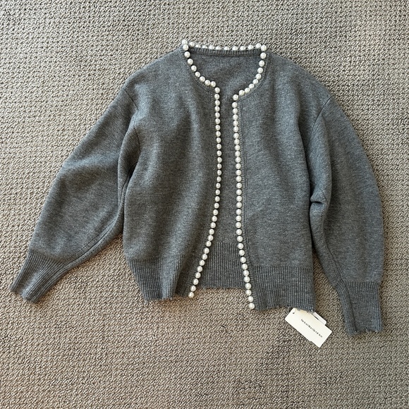 Commense Pearl Trim Ripped Hem Cardigan Women's Small Sweater - Picture 5 of 7